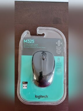 Logitech M325 Wireless Mouse in Black